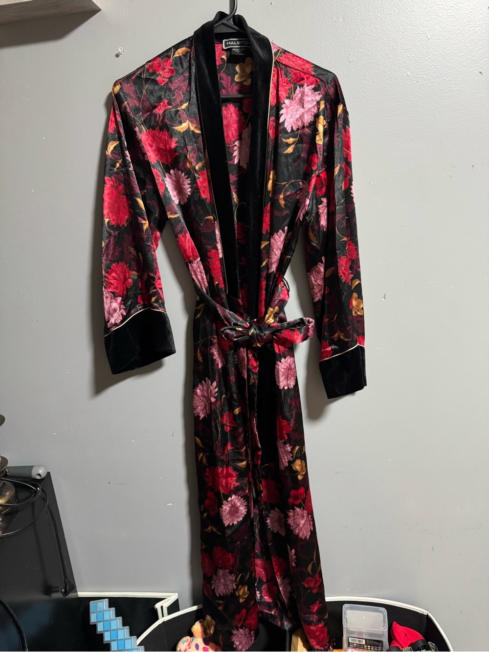 Vintage halston floral kimono